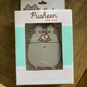 Very cute pusheen™ case for AirPods® gen 1 & gen 2